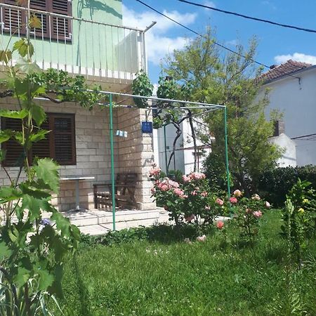 Apartments Mamich Kastela Luaran gambar