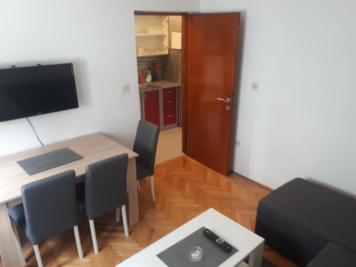 Apartments Mamich Kastela Luaran gambar