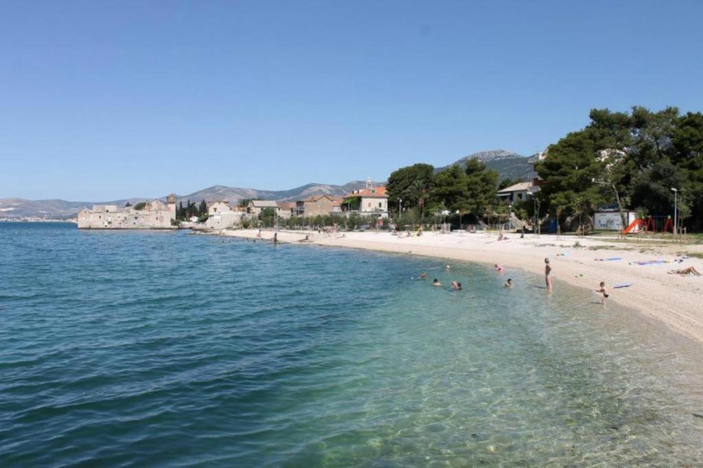 Apartments Mamich Kastela Luaran gambar