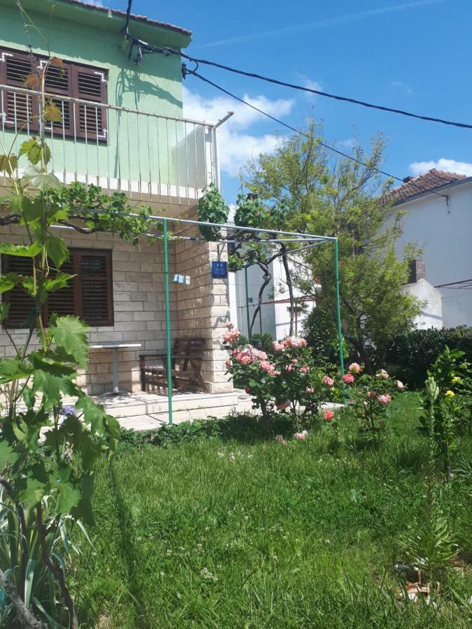 Apartments Mamich Kastela Luaran gambar